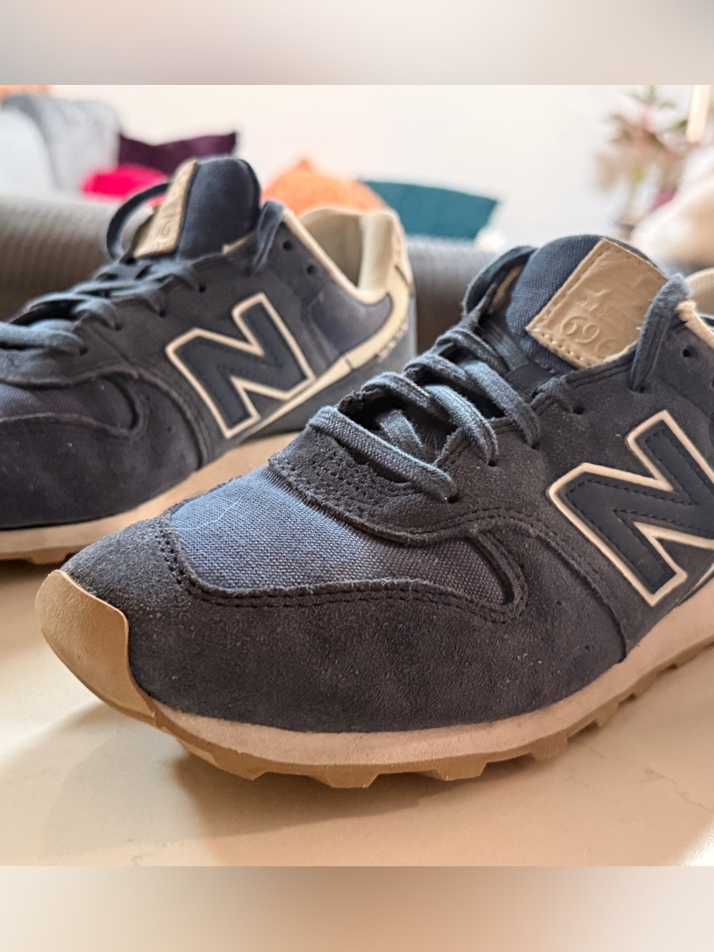 NWOT | NEW BALANCE Women’s 696 in Blue Suede Leather | Size 8